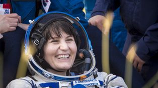 Una italiana rompe récord en el espacio