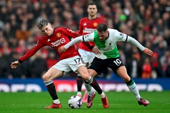 Liverpool rescató un empate de oro ante Manchester United para seguir arriba en la Premier Liverpool rescató un empate de oro ante Manchester United para seguir arriba en la Premier