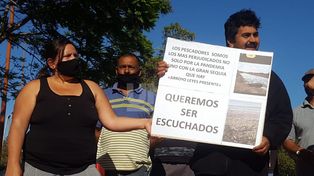 Los pescadores levantaron de manera provisoria los cortes de ruta