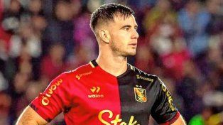 Castro se desvinculó de Melgar para recalar en Colón
