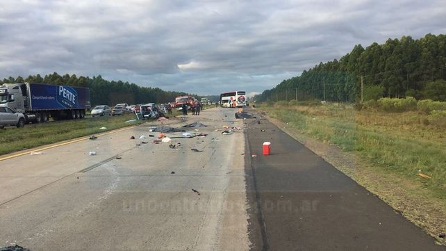 Terrible accidente con seis personas fallecidas y dos heridos graves