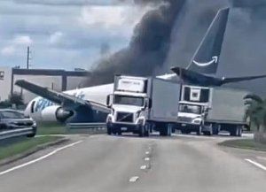 Miami: un avión de carga de Amazon se despistó en el aeropuerto