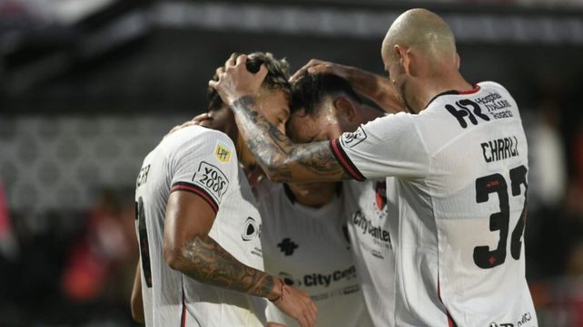 Newells tiene una deuda económica con Carlos González. Eso