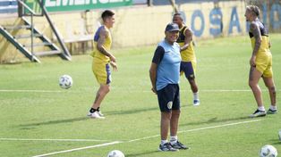 Russo se reencontró con sus jugadores tras la jornada de descanso Central ahora debe viajar a Mendoza.