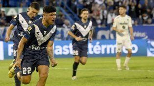 Vélez, con gol de Aquino, derrotó a Sarmiento.