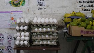 En un comercio céntrico el maple de huevos estaba este martes 1.400 pesos.