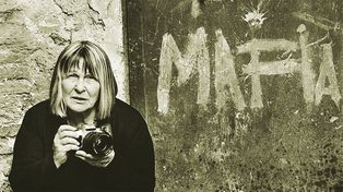Murió Letizia Battaglia, la fotoperiodista que retrató los horrores de la mafia siciliana