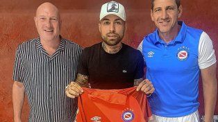 Batallini vuelve a Argentinos tras su paso por Colón