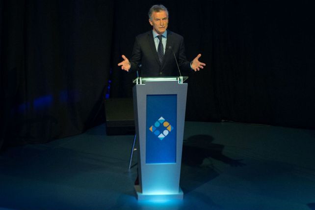 Reparos al anuncio que hizo Macri sobre los créditos UVA en el debate presidencial