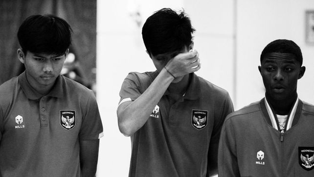 Decepción. Algunos de los jugadores se largaron a llorar al conocer la noticia de la Fifa.