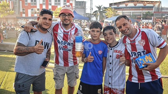 Unión debuta ante Platense y el hincha le pone color a la previa en el Bulevar
