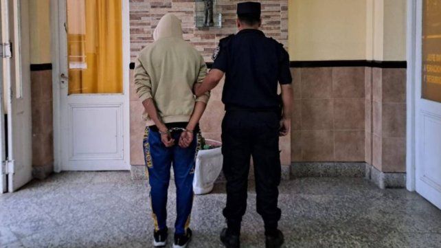 Concordia: se entregó un joven acusado de balear a un adolescente