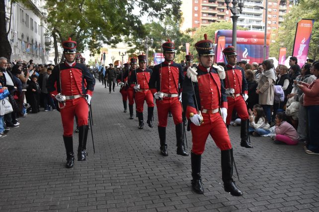 Tedeum, desfile cívico-militar y fiesta patria: Santa Fe celebró el 25 de Mayo con una multitudinaria jornada