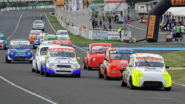 El autódromo del Club de Volantes Entrerrianos será escenario de la 3° fecha del Car Show Santafesino en Paraná. El autódromo del Club de Volantes Entrerrianos será escenario de la 3° fecha del Car Show Santafesino en Paraná.