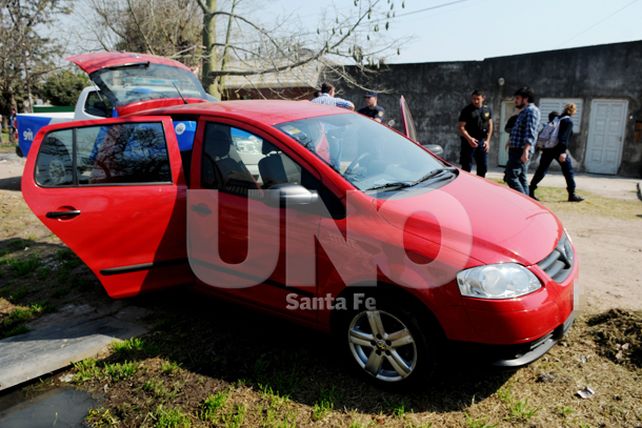 Femicidio: el asesino entregó a su beba y continúa prófugo