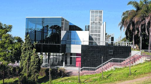 El parque Urquiza recupera un espacio histórico: abre el gimnasio en el ex bar Munich