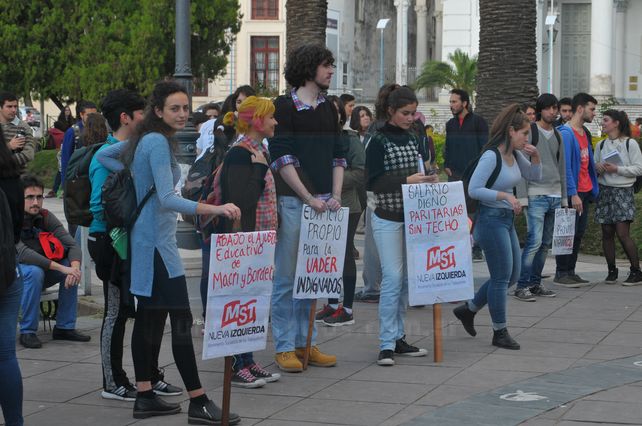 Paraná se sumó al movimiento nacional que lucha por la Universidad Pública