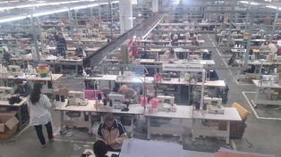 El proyecto también contempla la adjudicación de maquinarias, marcas, patentes y habilitaciones necesarias para el funcionamiento, además de eximir a la cooperativa del pago de impuestos y tasas provinciales vinculadas a su actividad.&nbsp;
