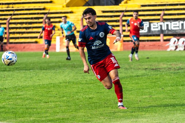 Leones FC. Cristian Bonesso fue la figura de Leones FC ante Español en el estadio Nueva España. El delantero es pieza clave en el equipo