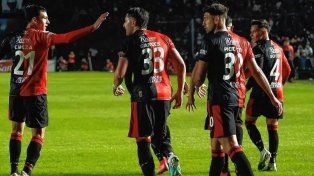 Colón buscará un triunfo impostergable ante Arsenal en el cierre de la Liga Profesional de Fútbol