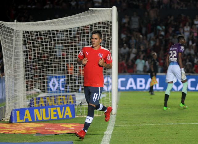 Independiente le dio otro cachetazo a Colón, que no puede levantar cabeza