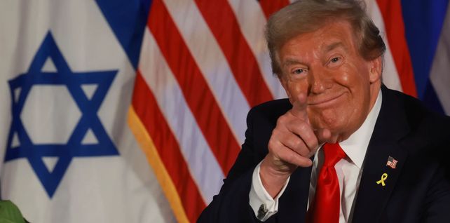 El candidato presidencial republicano y expresidente de Estados Unidos, Donald Trump, asiste a un evento conmemorativo en el Trump National Doral Golf Club en Florida, Doral, Estados Unidos. Fotografía: Joe Raedle/Getty Images  