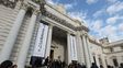La reforma constitucional comenzó trabada y con temperatura elevada entre el oficialismo y la oposición. 