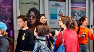 Largas filas en El Cairo para ver la película de Lucrecia Martel y escuchar a la directora