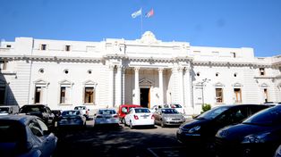 Vecinos de barrio Sur, sorprendidos por el anteproyecto de la Plaza Italia: La Vecinal se enteró de la iniciativa a través de redes sociales y aguarda ser convocada oficialmente para opinar sobre la recuperación del espacio.