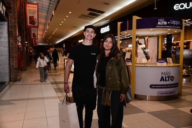 Gianluca Perrone y Delfina Soracco
