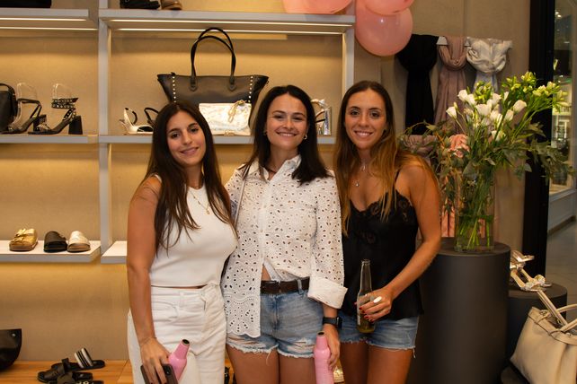  Julia Cigol, Martina Lago y Juana Campagna
