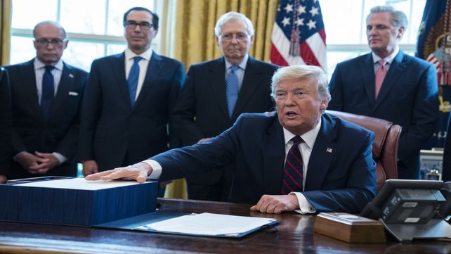 Megarescate. El gobierno y el Congreso de EEUU aprobaron un nuevo paquete de auxilio fiscal.