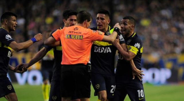 Tevez no se presentó a declarar