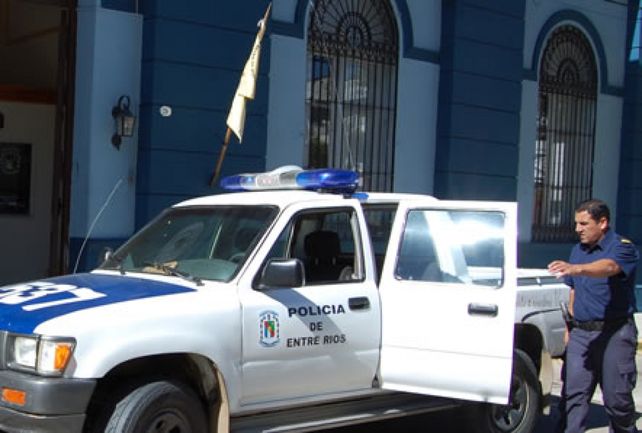 Policía preso por amenazar de muerte y agredir a su exmujer