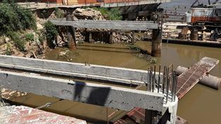 Los trabajos de ingeniería comenzaron sobre la parte norte del complejo con la colocación de los nuevos pilotes que permitirán recuperar la explanada