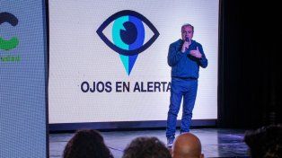 Ojos en Alerta es el programa de seguridad ciudadana que desarrolló el partido de San Miguel y hoy se replica en 47 municipios del país. A partir de ahora, está disponible en Alvear
