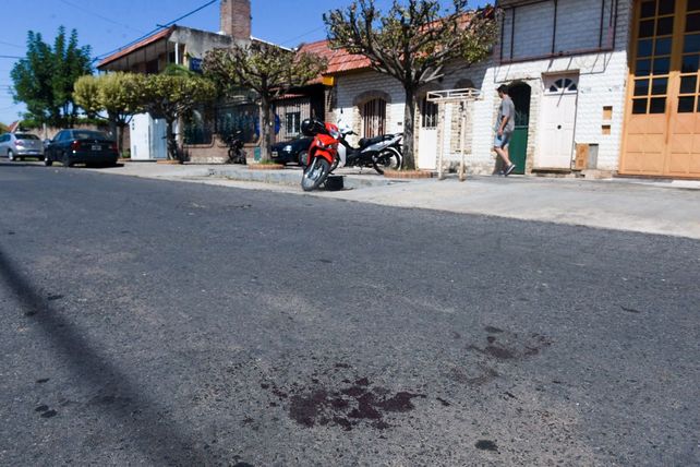 Fue un desastre, tiros para todos lados, dijo un testigo del ataque al velorio donde mataron a un hombre