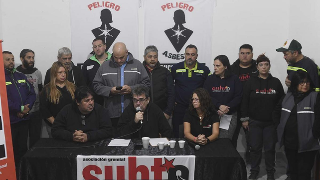 Los gremialistas del subte han denunciado el peligro que representa el asbesto o amianto.