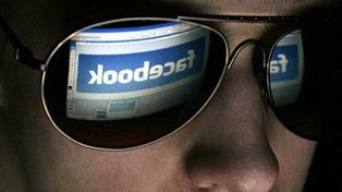 Un abusador engañó a una nena por Facebook, la violó y luego el padre lo atrapó