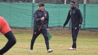 Marcelo Candia será el técnico interino esta tarde en Patronato.