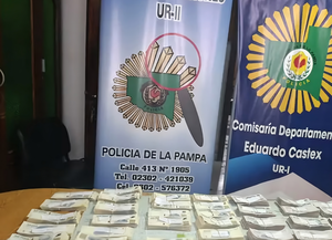 Olvidó una mochila con $90 millones al costado de una ruta en La Pampa y los recuperó