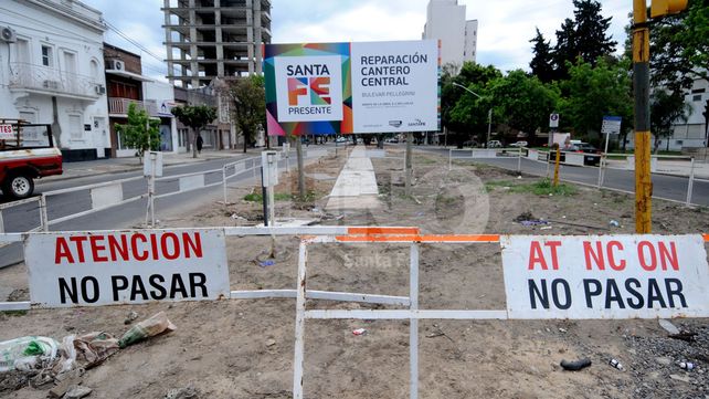 ¿Volvió el socavón de Urquiza y Bulevar?