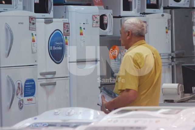 Comerciantes locales pedirán en Buenos Aires por la Supercard