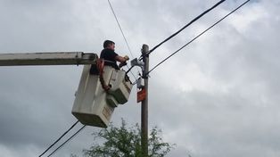 Ante los robos, los vecinos de Villa California compraron alarmas comunitarias