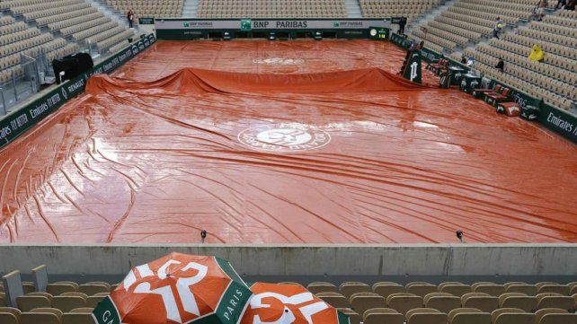 Sólo se juegan los partidos de Roland Garros en cancha techada.