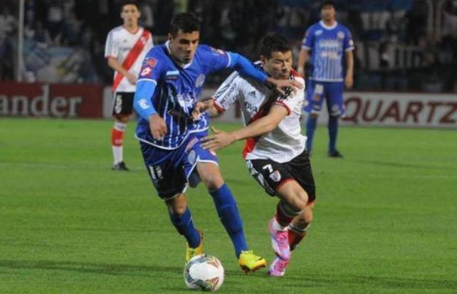 El defensor Esteban Burgos es el segundo refuerzo de Central para esta temporada