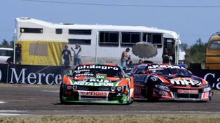 Castellano contiene a Canapino. Así fue toda la carrera del Turismo Carretera en Viedma.