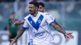 Manuel Lanzini marcó su primer gol con la camiseta de Vélez.