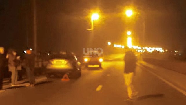 Accidente fatal: Un motociclista de 25 años murió tras chocar contra un auto en Monte Vera.