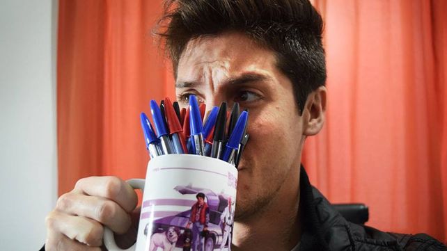 Hizo un dibujo de Guillermo Francella, con birome y se volvió viral